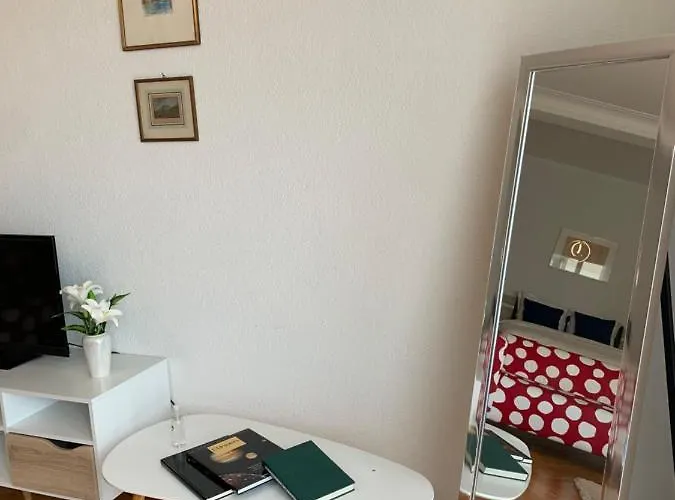 Cosy Apparemment Apartamento Lausana