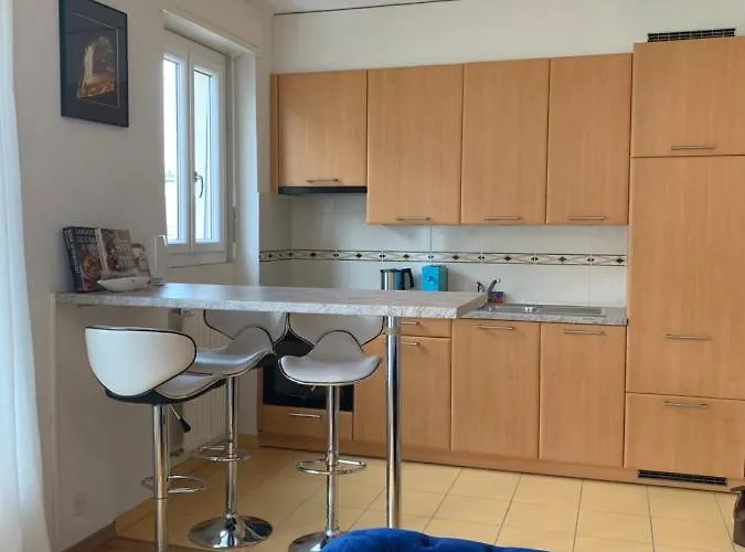 Cosy Apparemment * Lausana